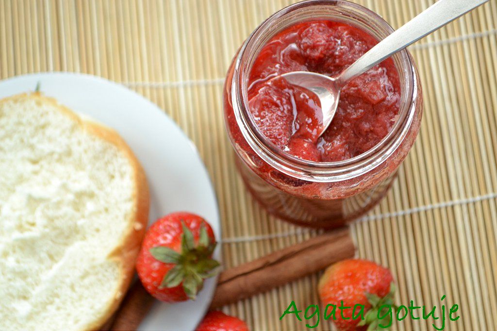 dzem truskawkowy z rabarbarem