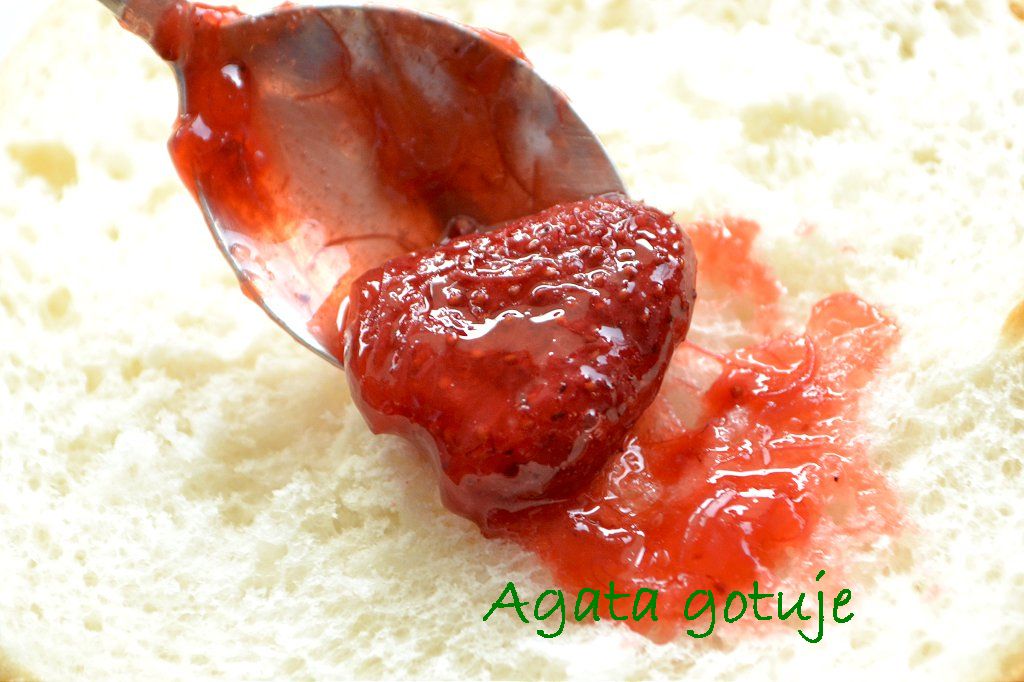 dzem truskawkowy z rabarbarem