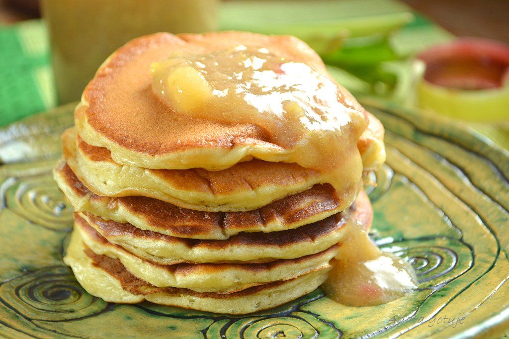 pancakes z frużeliną