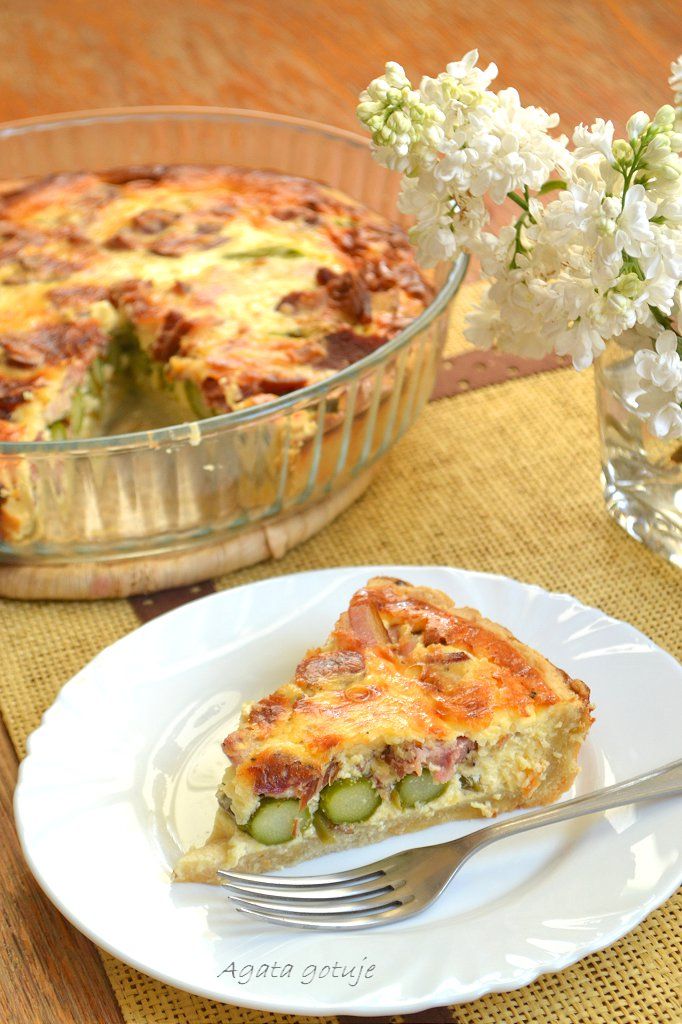 quiche ze szparagami i boczkiem