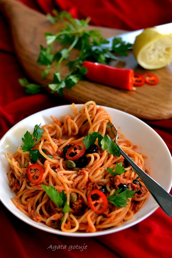 spaghetti ala puttanesca 01-1024