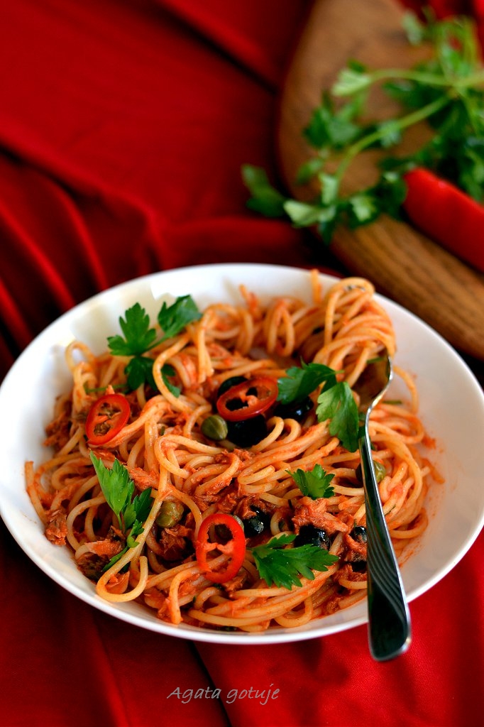 spaghetti ala puttanesca 04-1024