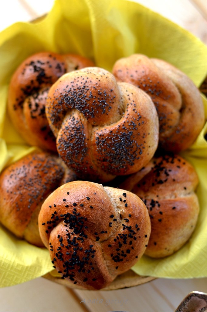 polrazowe bulki 02-1024