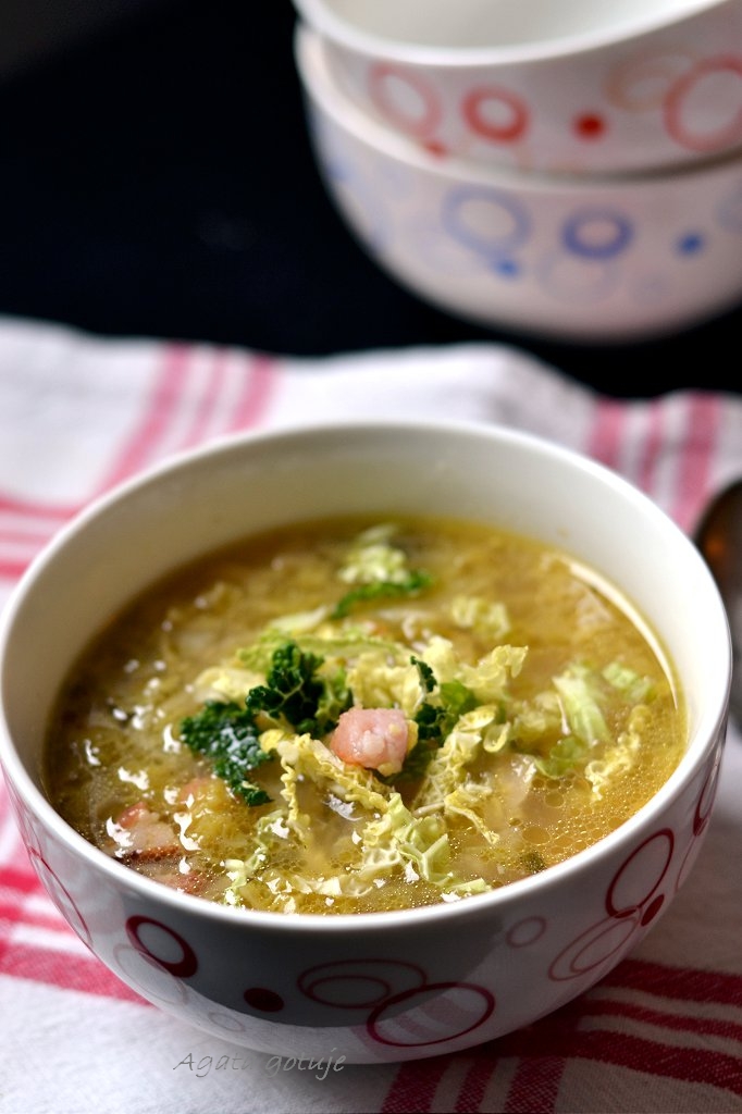 zupa z kapusty wloskiej 04-1024