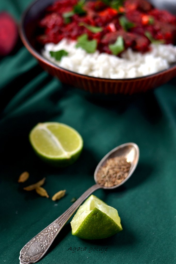 wolowe curry z burakami 02-1024