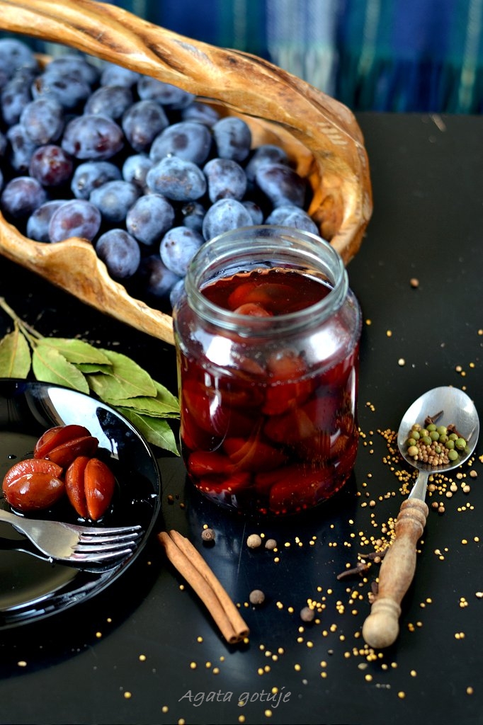 Marynowane śliwki (w lekkiej zalewie octowej) 1-1024