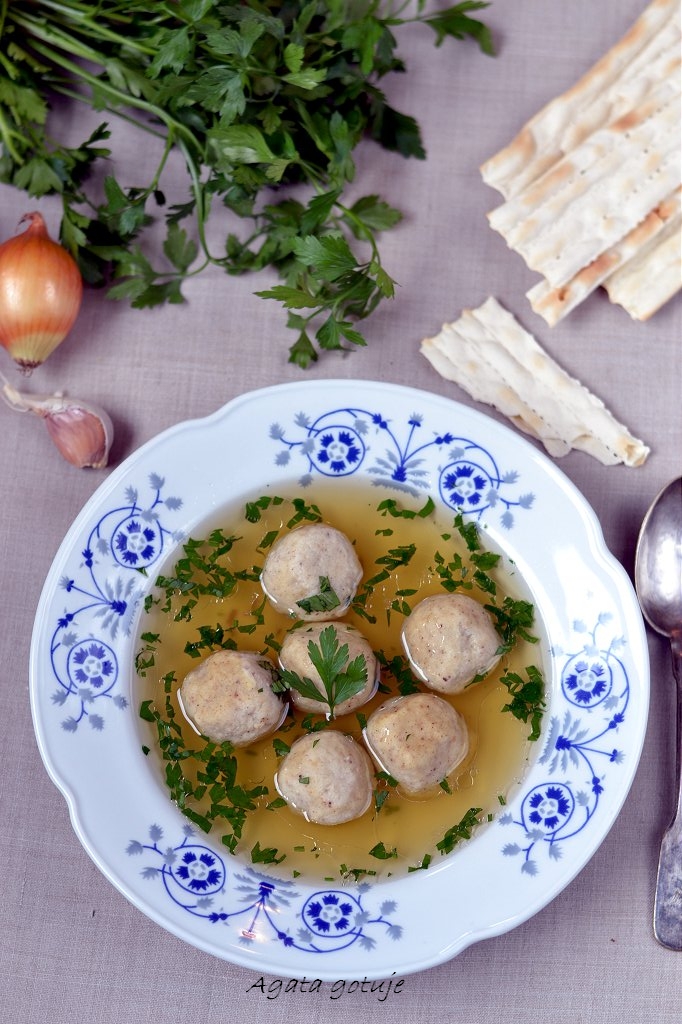 zydowska penicylina, czyli rosol z knedlami z macy 1-1024