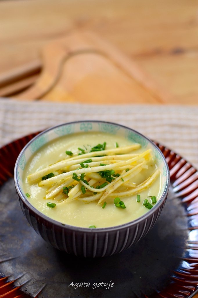 zupa-krem-z-selera-i-pietruszki-z-gorgonzola-02-1024